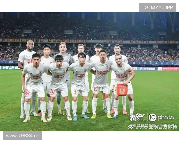 中超激战再起各队全力争夺联赛榜首排名新局面